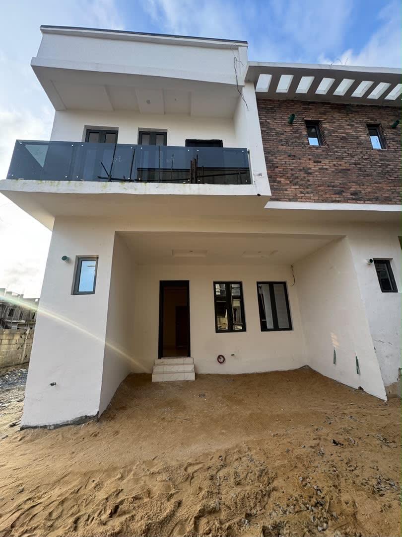 4 Bedroom Terraced Duplexes at Stonebridge Estate, Ogombo Road, Lekki – Smart Homes with Flexible Payment Plan - Property in Ajah Lekki Lagos